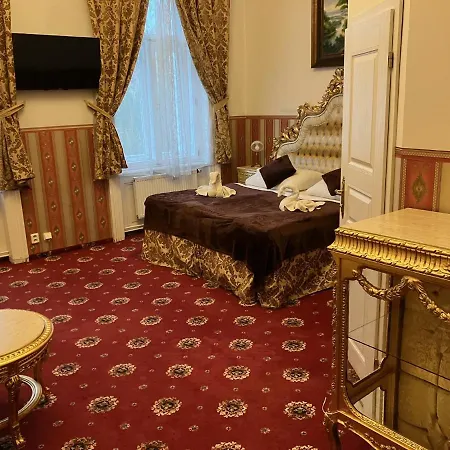 Klarinn Castle 4*