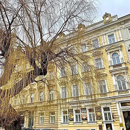 Hotel Klarinn Castle 4*