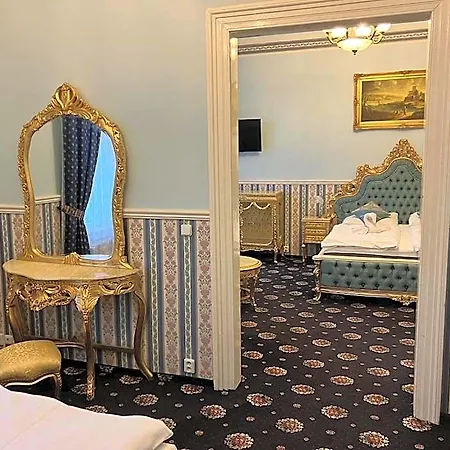 Klarinn Castle 4* Praha