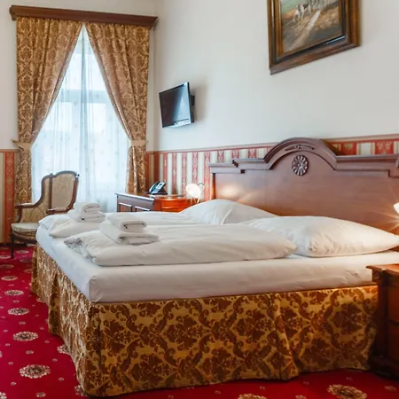 Klarinn Castle 4* براغ