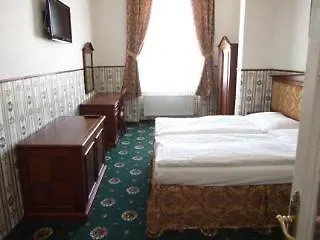 Klarinn Castle براغ