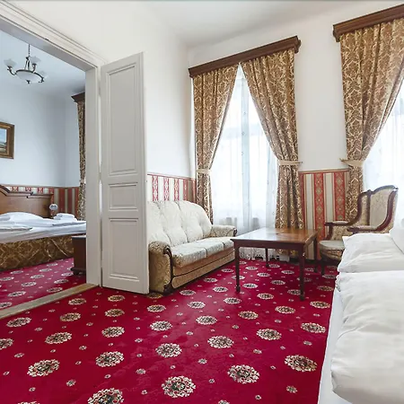 Klarinn Castle 4*