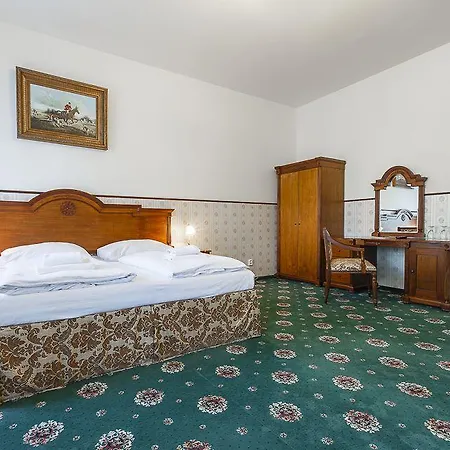 Klarinn Castle Hotel Prag