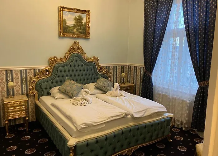 Klarinn Castle Hotell 4*