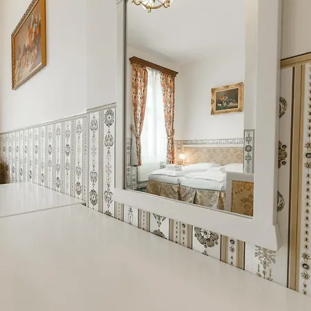 Hotel Klarinn Castle Praga